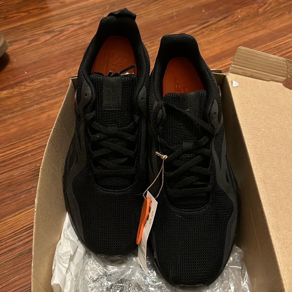 Reebok Endless Road 2.0 women’s sneakers BNWT